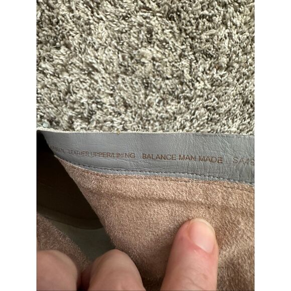 Anthropologie Bernardo Tyra Moto Boot Buckle Zip Grey Metallic Leather Size 8.5 - Picture 7 of 7